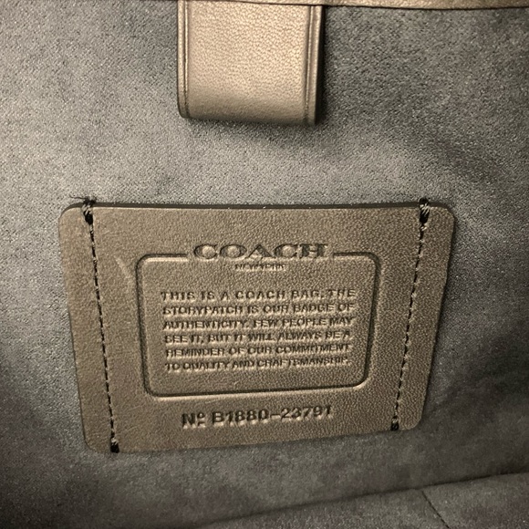 Coach Metropolitan Double Zip Business Case - Picture 3 of 5
